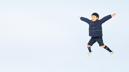 Poster - ジャンプする男の子（切り抜き背景透過PNGも販売しております。作成者リンクから「PNG」で検索してください）