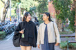 © Masakazu Tokashiki - 台湾台北市大安区にある大学で過ごす若い２０代の台湾人女性と男性とアジア人女性 Young Taiwanese women and men and Asian women in their 20s at a university in Da'an District, Taipei City, Taiwan