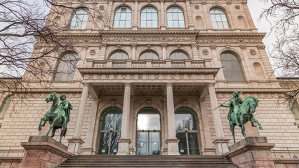 Canvas Print - The Academy of Fine Arts front view timelapse in Munich, Germany