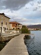 Steg im Ohridsee, Nordmazedonien
