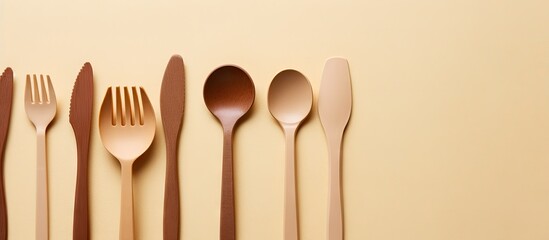 Aufkleber - Pattern with Eco friendly disposable utensils on a beige background Biodegradable Zero waste disposable kitchen ware. Creative Banner. Copyspace image