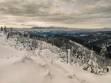 Fototapeta Krajobraz - Winter Trekking on Radziejowa mountain in Beskid Sądecki, Poland, Europe