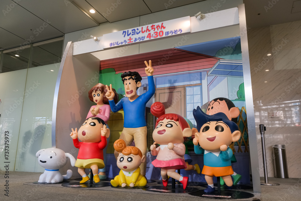 テレビ朝日本社 アトリウム内にあるクレヨンしんちゃん 等身大