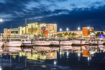 Wall Mural - Erie, Pennsylvania, USA on the Water