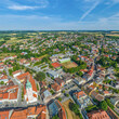 Die niederbayerische Stadt Landau an der Isar im Luftbild