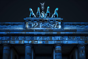 Wall Mural - brandenburg gate in berlin at night. germany