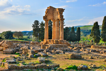 Wall Mural - Italy Sicily Agrigento city view on a cloudy autumn day