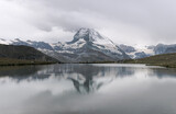 Fototapeta Do przedpokoju - lake reflection of  the Matterhorn
