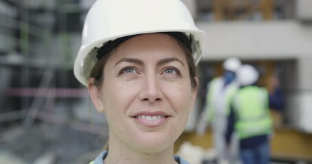 Canvas Print - Thinking, construction or happy woman with vision or ideas for architecture design or building. Engineering, industrial development or face of builder, maintenance worker and contractor in inspection