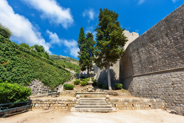 Sticker - Dubrovnik, Croatia - August 03,2023: Nikola Mihanovic Fountain in old town of Dubrovnik, Croatia.
