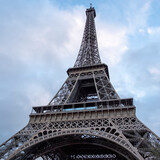 Fototapeta Paryż - Paris iffel Tower Louvre