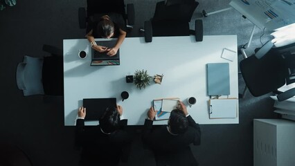 Poster - time lapse of diverse marketing team prepare for business meeting. top down aerial view of businessp