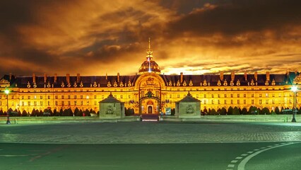 Wall Mural - Les Invalides (The National Residence of the Invalids) against the background of the sunset (4K, time lapse, with zoom). Paris, France