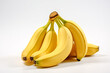 Reife gelbe Bananen, freigestellt vor neutralem Hintergrund, Generative AI
