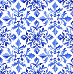 watercolor seamless pattern with blue damask ornament. classic vintage ornament	