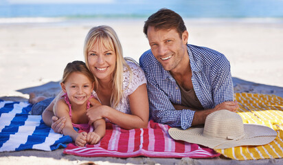 Poster - Portrait, smile and beach with family, holiday and summer with weekend break and getaway trip. Face, parents and mother with father or daughter with vacation and seaside with ocean or tropical island