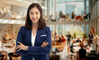 © Thongden_studio - business people at modern office