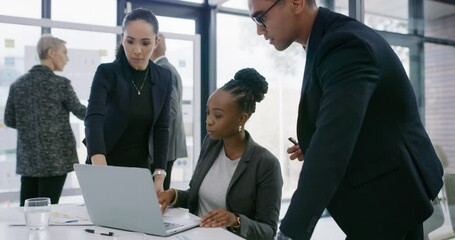 Aufkleber - Business people, planning on laptop and meeting collaboration, teamwork or analysis of financial report. Professional manager, women and men with computer, brainstorming and glass board for solution