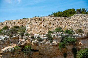 Canvas Print - Victoria Lines Fortification Walls - Malta