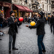 juggle persons, ai-generatet