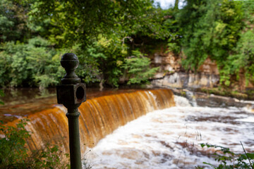 Poster - Wier & Waterfall on river Almond in Cramond in Scotland