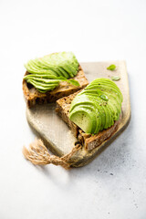 Canvas Print - Sliced avocado on toast