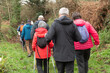© aquaphoto - Groupe de randonneurs en Bretagne - France
