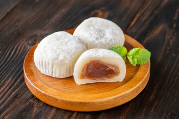 Sticker - Portion of mochi