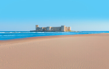 Wall Mural - The maiden's castle (Kiz Kalesi) at twilight blue hour - Mersin, Turkey