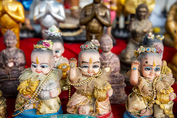 Canvas Print - THAILAND UBON RATCHATHANI AMULET MARKET