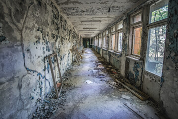 Canvas Print - Corridor of Middle School No. 3 in Pripyat ghost city in Chernobyl Exclusion Zone, Ukraine