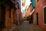 Fototapeta Uliczki - narrow street in the town