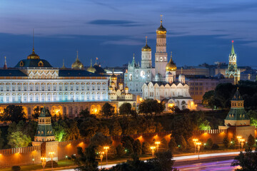 Wall Mural - Kremlin wall, Ivan Great bell tower and Grand Kremlin Palace at evening in Moscow, Russia