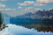 Jezioro Czerniańskie, zbiornik wodny na rzece Wisła w Wiśle, zimą na Śląsku w Polsce
