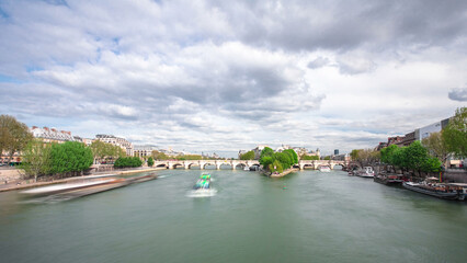 Wall Mural - Banks of the river Siene with le de la Cite timelapse, Paris.