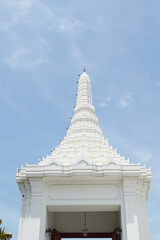 Wall Mural - temple of thailand with white roof in bangkok.