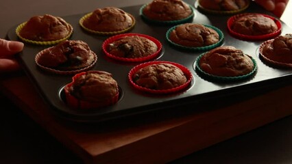 Poster - Close Up: Healthy Vegan Banana Blueberry Muffins