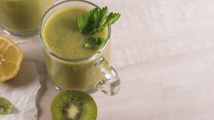 Green vegetable smoothie