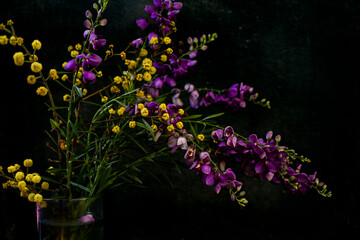 Canvas Print - Bouquet of native Australian Flowers