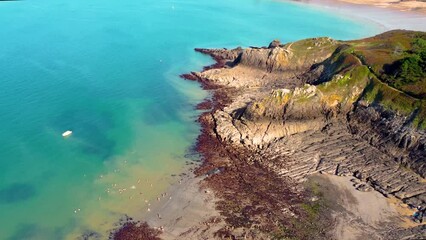 Wall Mural - Plage et Côte bretonne, Côte Atlantique, Plage du Petit Port, Saint Coulomb