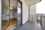Fototapeta Storczyk - Balkon w nowoczesnym apartamencie