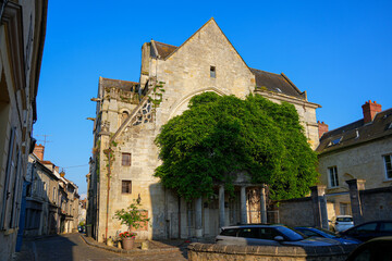 Wall Mural - Facade of the Church of Saint-Aignan in the medieval city center of Senlis in Oise, Picardy, France