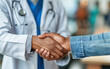 © henvryfo - Doctor and patient shaking hands,created with Generative AI tecnology.