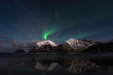 Fototapeta  - The northern lights on Lofoten island in Norway
