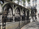 Fototapeta Big Ben - Royal Courts of Justice in London