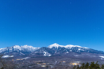 Canvas Print - snow covered mountains