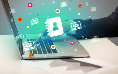 Poster - Hand surfing on the social media