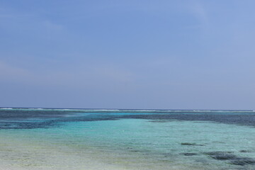 Wall Mural - Maafushi Maldives - February 2022 : Beautiful turquoise waters on a hot sunny relaxing day. 