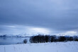 Buksnesfjord in inverno, Vesterålen. Norvegia, Nordland