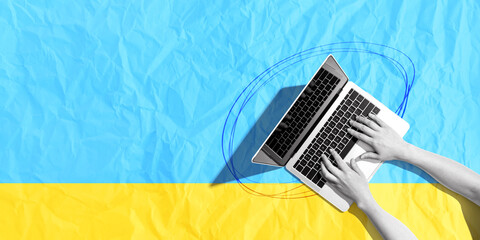 Poster - Person using a laptop computer - crumpled paper background